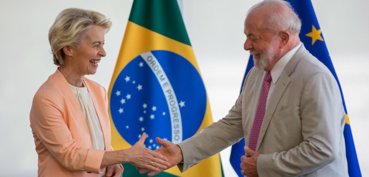 Presidente Luiz Inácio Lula da Silva recebe a presidente da Comissão Europeia, Ursula von der Leyen, no Palácio do Planalto - 12.06.2023