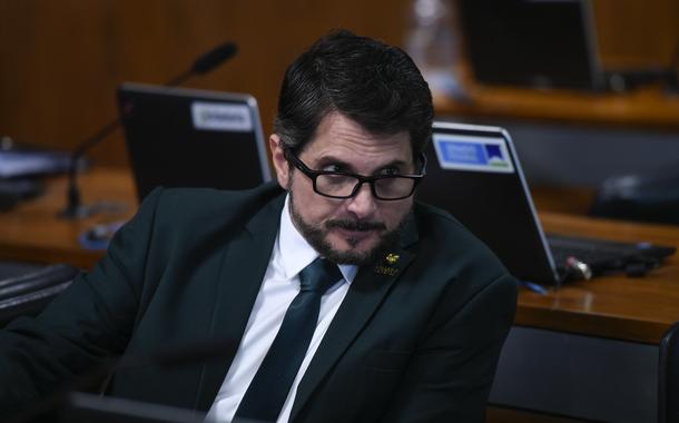 Do Val prestará novo depoimento à PF em inquérito que apura suposta trama golpista