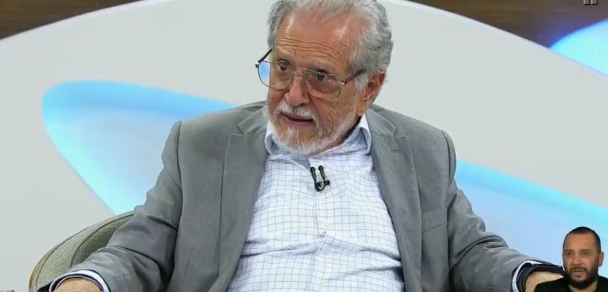 Internautas repudiam fala de Carlos Alberto Nóbrega sobre Lula e Silvio Santos fica entre os principais temas nas redes (vídeo)