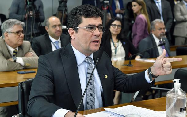 Com risco de ser cassado por abuso de poder econômico, Moro se diz vítima de 'método venezuelano'